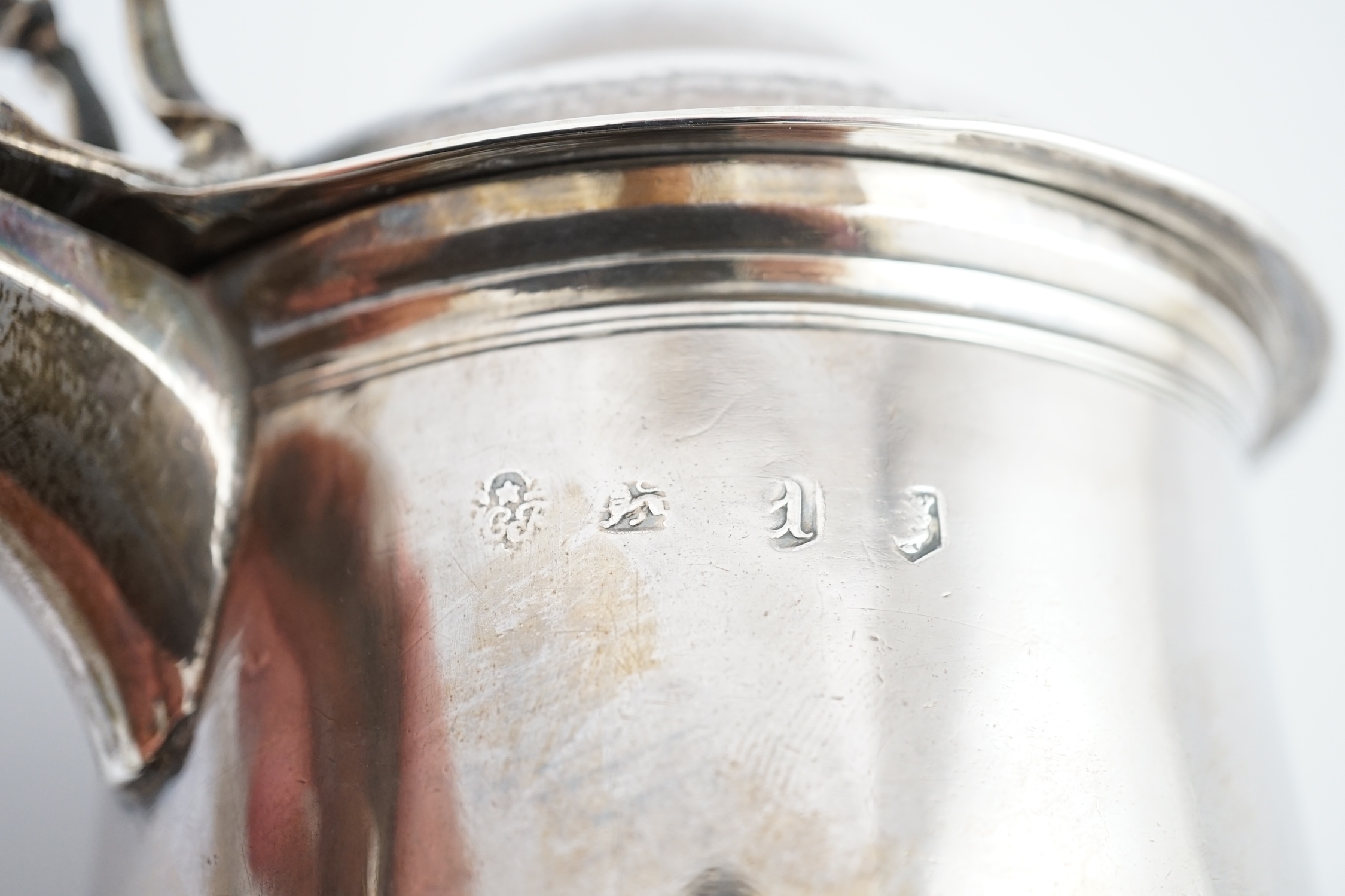 A George II silver tankard, indistinct maker's mark